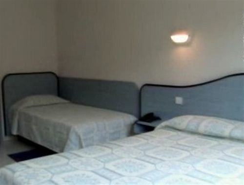 Hotel Le Strasbourg Mulhouse Eksteriør billede